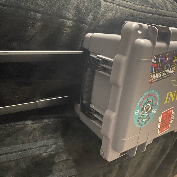 Invicta 25 slot dive case - Picture 2 of 6